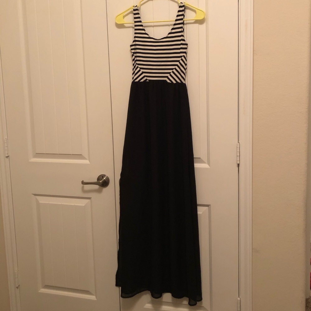 Black and white maxi dress